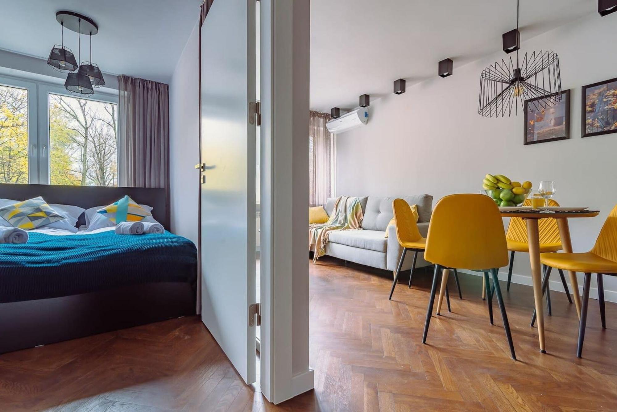 Bruna 2 - Charming Apartment By Noclegi Renters วอร์ซอ ภายนอก รูปภาพ